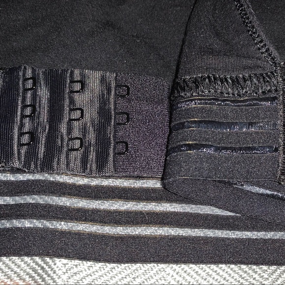 SOLD Gymshark Jersey bralette - Picture 8 of 10